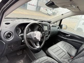 Mercedes Vito 114 CDI Lang picture 15