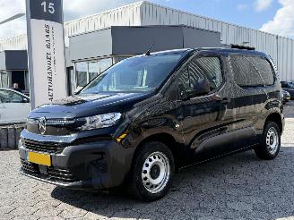 uszkodzony samochody ciężarowe Citroën Berlingo 1.5 BlueHDi 100 S&S L1 2024/11