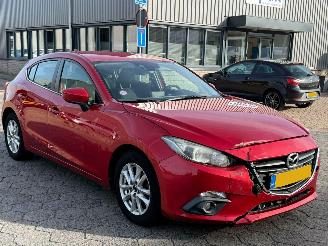Mazda 3 2.0 SkyActiv-G 120 SkyLease picture 4