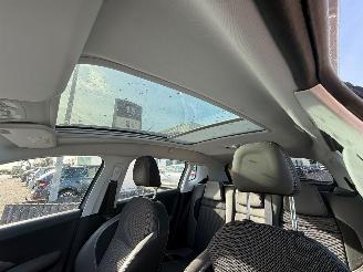 Peugeot 2008 1.2 PureTech Allure picture 15
