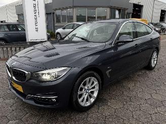 Voiture accidenté BMW 3-serie GT NAP Gran Turismo 320i High Executive 2017/9