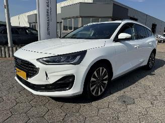 Avarii autoturisme Ford Focus Wagon 1.0 EcoBoost Hybrid Titanium X 2023/2