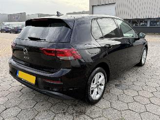 Volkswagen Golf 1.0 TSI Life picture 4