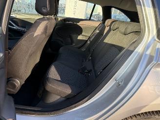 Opel Astra SPORTS TOURER 1.2 Edition picture 10