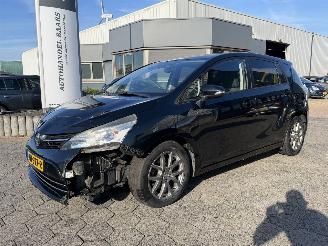 Schadeauto Toyota Verso 2.2 D-4D Panoramic 7p. 2014/1