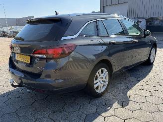 Opel Astra SPORTS TOURER+ picture 4