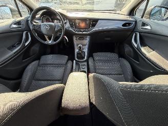 Opel Astra SPORTS TOURER+ picture 11