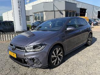 uszkodzony samochody osobowe Volkswagen Polo 1.0 TSI R-Line Business 2022/2