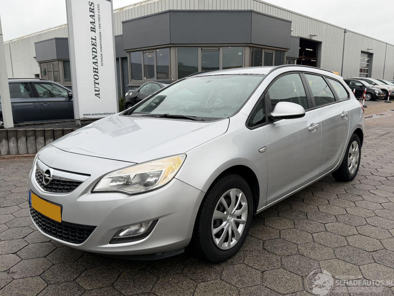 Opel Astra SPORTS TOURER