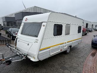 krockskadad bil caravan Burstner  435 TK Sportive Inclusief Mover 2000/5