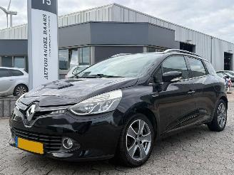 skadebil auto Renault Clio Estate 0.9 TCe Night&Day 2014/12