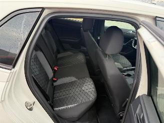 Volkswagen Polo 1.0 TSI R-Line AUTOMAAT picture 10