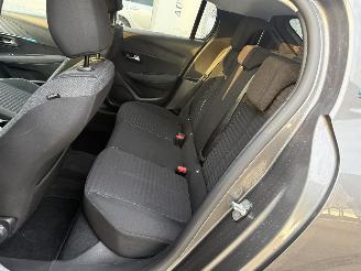 Peugeot 208 1.2 PureTech Style picture 11