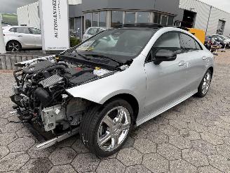 Voiture accidenté Mercedes Cla-klasse Automaat Panoramadak 180 AMG Line 2023/10