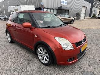 Suzuki Swift 1.5 Exclusive picture 3