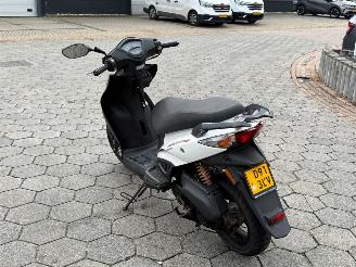 Kymco  Agility 10 picture 6