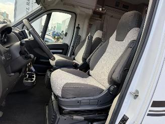 Knaus  Vansation picture 11