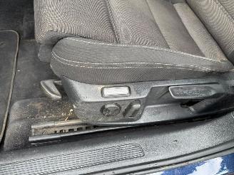 Volkswagen Passat Variant 1.6 TDI Highline AUTOMAAT picture 16