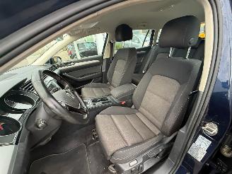 Volkswagen Passat Variant 1.6 TDI Highline AUTOMAAT picture 15
