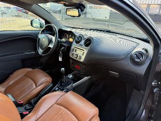 Alfa Romeo MiTo 1.4 T Distinctive 135 PK picture 2