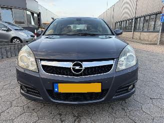 Opel Vectra GTS 1.8-16V Temptation Excellence picture 2