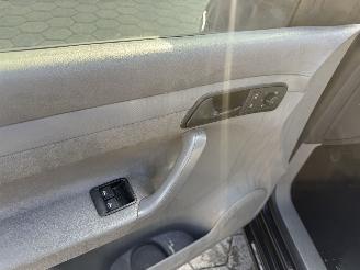 Volkswagen Caddy 1.9 TDI picture 10