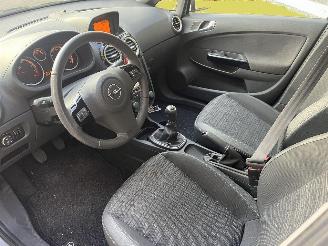 Opel Corsa 1.2-16V BlitZ picture 5