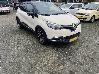 Renault Captur 0.9 TCE DYNAMIQQUE. picture 2