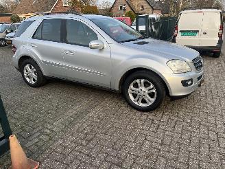 Schadeauto Mercedes ML 320 cdi 2006/3