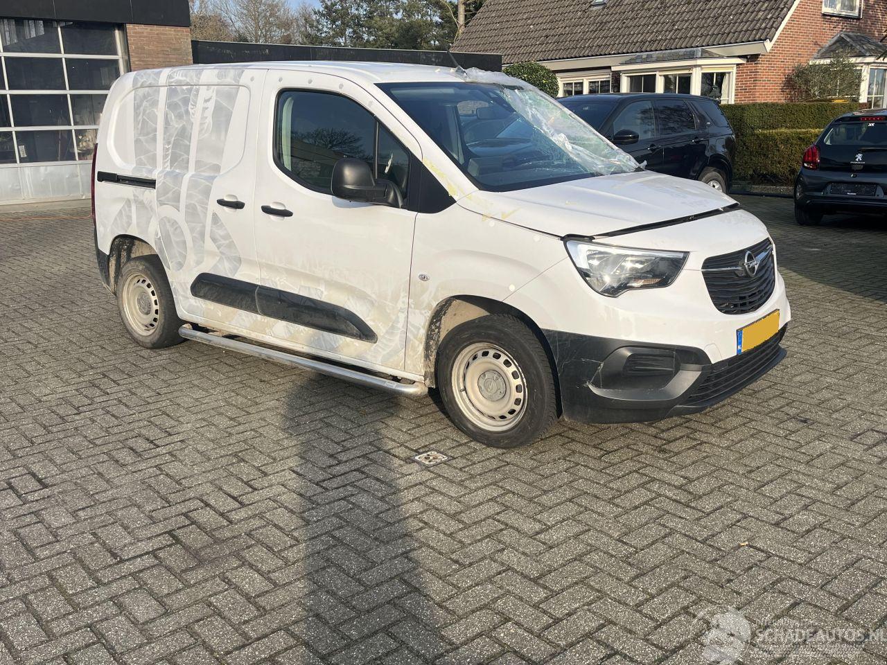 Opel Combo 1.5 CDTI blue hdi 100 S&S L1