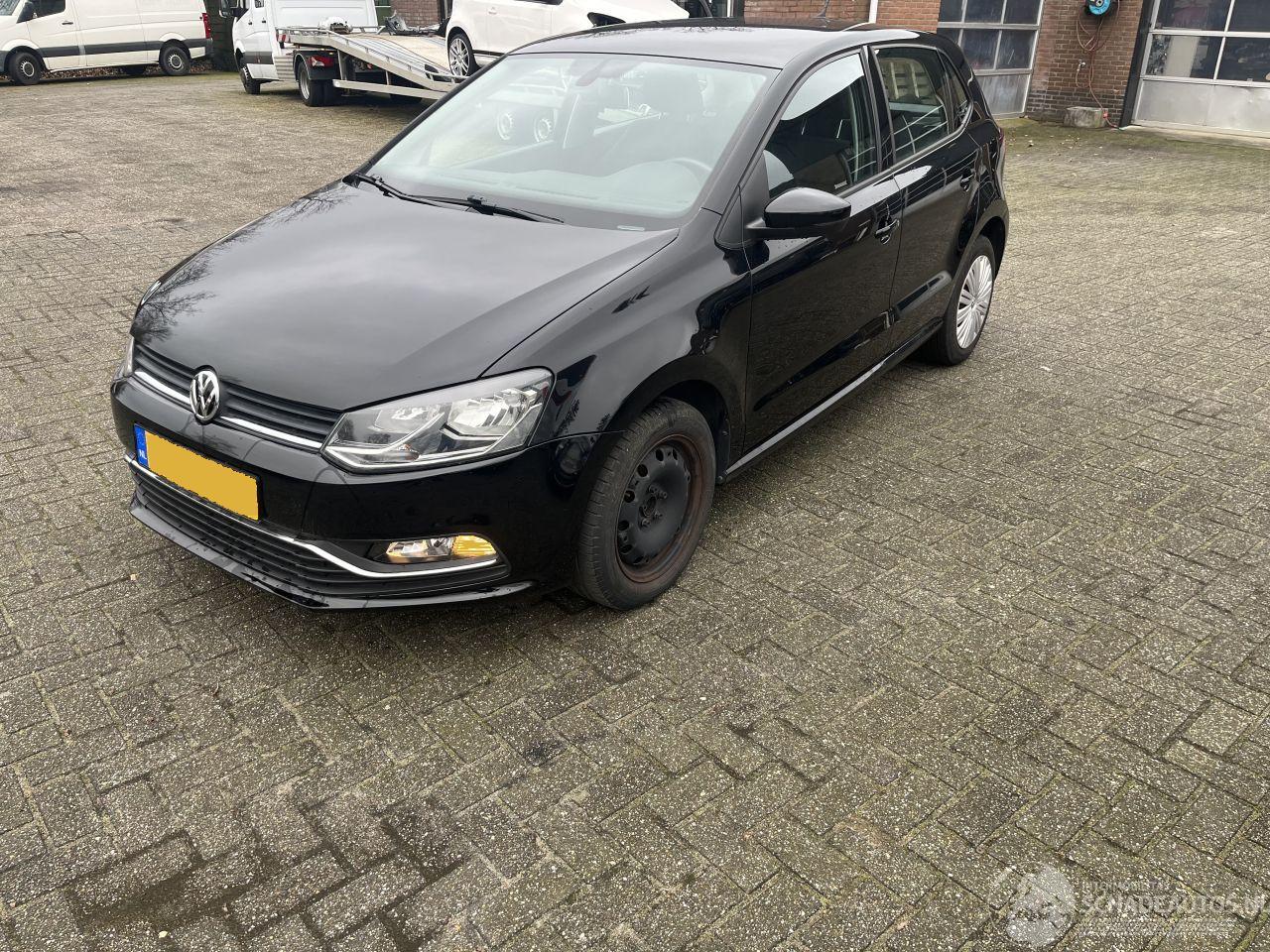 Volkswagen Polo 1.4 TDI COMFORTLINE. ZWART.
