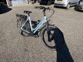 damaged bicycles Stella  damesfiets electrisch. 2020/5