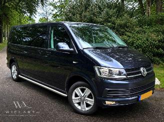 krockskadad bil bedrijf Volkswagen Transporter 2.0 TDI DUBBEL CABINE.  LANG. 2019/7