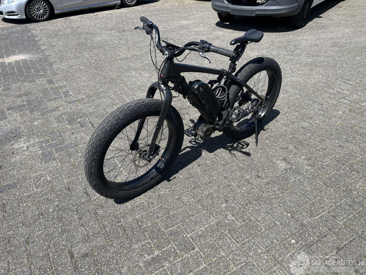 Overige  MOUNTAIN BIKE E BIKE.