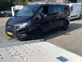 Ford Transit Custom 2.0 TDCI L2 DUBBEL CABINE LANG  TREND  EDITION picture 2