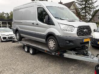 krockskadad bil bedrijf Ford Transit 350 2.0 TDCI L3H2 Trend 2016/8