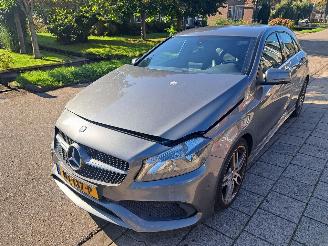 skadebil auto Mercedes A-klasse 180 2016/2
