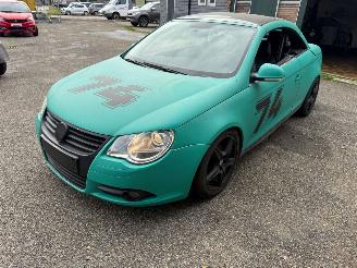 skadebil auto Volkswagen Eos circuit auto (race auto) geen kent. 2007/1