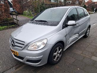 Mercedes B-klasse 160 blue E picture 2