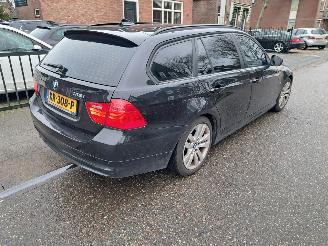 BMW 3-serie 318i business line automaat picture 5