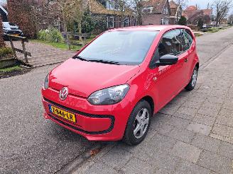 krockskadad bil auto Volkswagen Up! 1.0i 3drs 2013/12