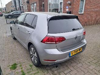 Volkswagen Golf E edition automaat picture 4