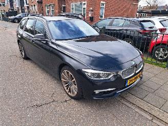 BMW 3-serie 318i lux.edition automaat picture 2