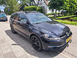 Coche accidentado Volkswagen Golf 1.0 tsi automaat 2017/8