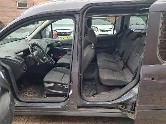 Ford Tourneo Connect 1.0i 5 persoons picture 7