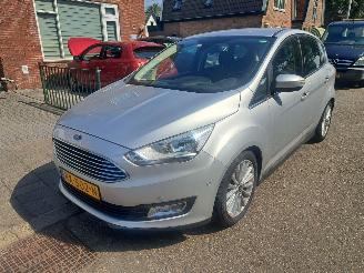 Unfallwagen Ford C-Max 1.0 titanium 2018/2