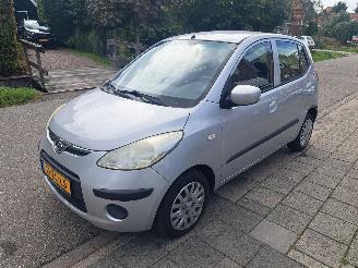 Voiture accidenté Hyundai I-10 1.1 dynemic cool 2008/3