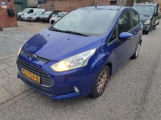 Vaurioauto  passenger cars Ford B-Max 1.0i eco boost style 2015/7