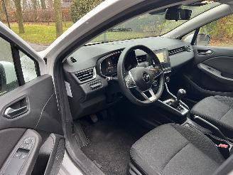 Renault Clio 1.0 TCe ZEN NAVI picture 17