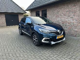 Renault Captur 1.3 TCe 150PK INTENSE AUTOMAAT NAVI picture 6